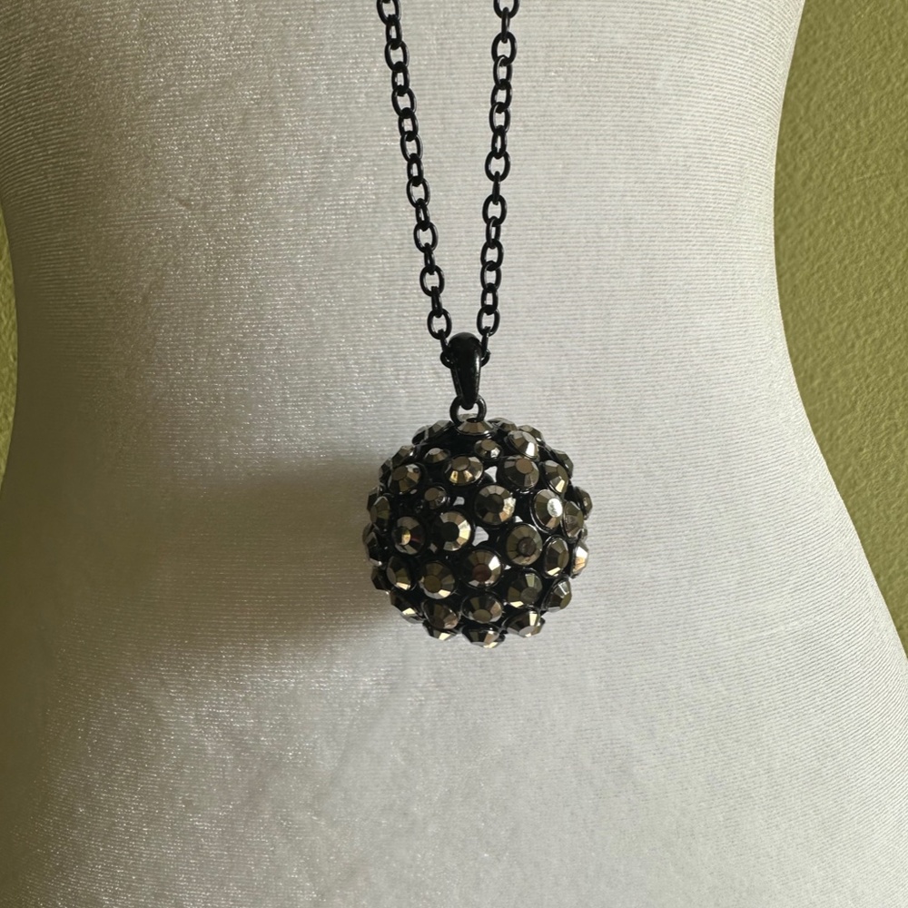 Oversize Rhinestone Ball Necklace